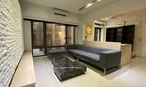 Người đàn ông chi 700 triệu sửa nhà nửa năm, dọn vào mới biết nhầm căn của hàng xóm: Chủ đầu tư nói do “dán sai số nhà”