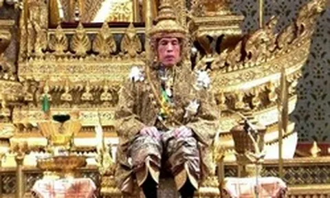 Vị Vua giàu nhất thế giới