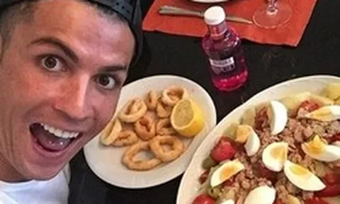 Vì sao không ai muốn đến nhà Ronaldo chơi?