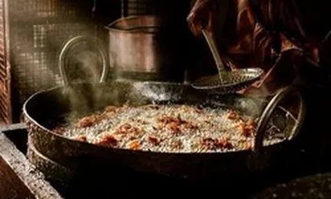 Dầu chiên 66 năm không thay mà vẫn đoạt giải ngon nhất, quán gà rán tiết lộ “bí quyết gia truyền” gây tranh cãi