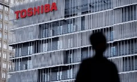 Toshiba và cú bán lúa non đau đớn: Từ bỏ chip nhớ, điện hạt nhân để rồi 10 năm sau chứng kiến cả hai thành 'mỏ vàng' thời AI