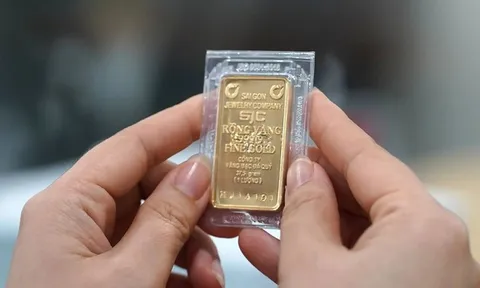 Từ 1/7/2026 mua bán vàng miếng chịu thuế, người dân phải nộp bao nhiêu tiền?