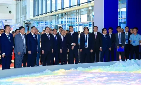 Chủ tịch Quốc hội dự hội nghị công bố Quy hoạch tổng thể Thủ đô Hà Nội tầm nhìn 100 năm