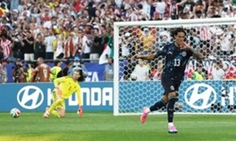 Đề xuất đổi cách tung đồng xu trước loạt luân lưu của FIFA bị bác bỏ