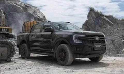 Ford Ranger Wildtrak 2026 bản thấp giá rẻ hơn trước 30 triệu, động cơ chuyển sang máy 2.0 tăng áp đơn