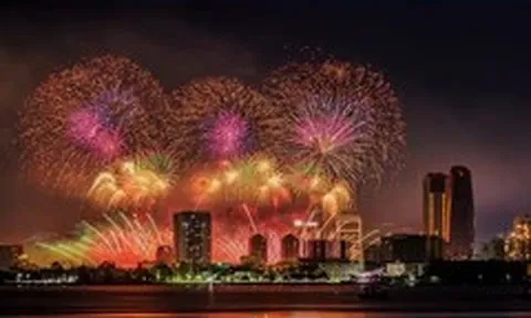 Trước đêm chung kết, khám phá những góc ngắm pháo hoa lung linh tại Đà Nẵng