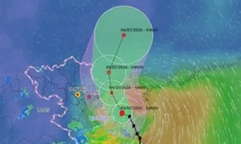 Bão số 1 Maysak đi vào vịnh Bắc Bộ, chiều nay tâm bão trên vùng biển Quảng Ninh