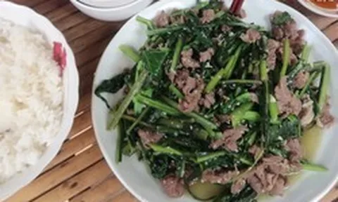 Mỹ đánh giá rau "tốt bậc nhất thế giới", ở Việt Nam mọc um tùm như cỏ