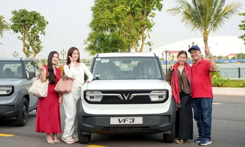 Xanh SM trao tặng 34 chiếc VinFast VF 3 cho khách hàng và tài xế: Đồng hành lan tỏa lối sống xanh tới cộng đồng