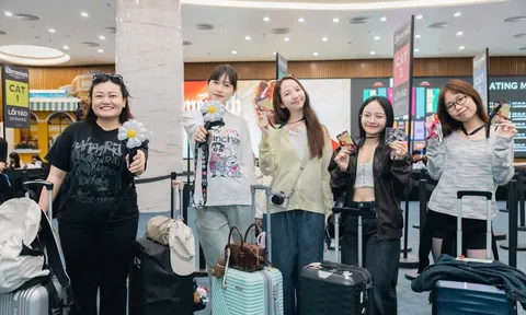 Fan đổ về Ocean City check in G-DRAGON 2025 WORLD TOUR [Übermensch] IN HANOI, háo hức chờ concert lịch sử