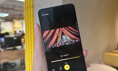 Galaxy S25 FE: Món quà Giáng sinh đáng giá