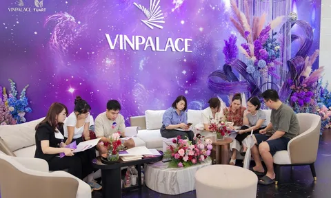 Choáng ngợp "thành phố cưới" 9.000m²: The Vietnam Grand WeddX 2026 đông nghịt khách ngay ngày đầu