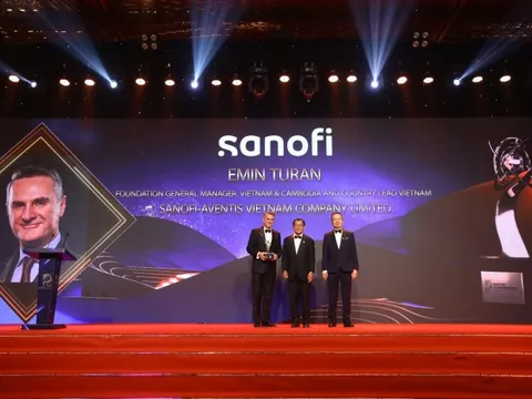 Tổng Giám đốc Sanofi Việt Nam được vinh danh 'Doanh nhân Xuất sắc Châu Á 2022'