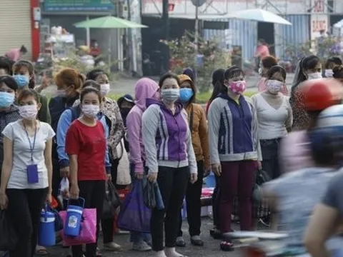 Quan tâm hỗ trợ người lao động bị giảm sâu thu nhập, mất, thiếu việc làm