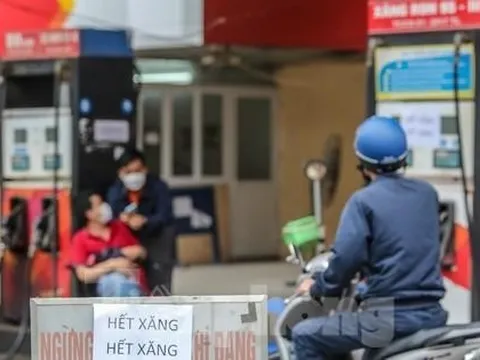 Lộ diện loạt doanh nghiệp xăng dầu sắp bị Bộ Công Thương 'sờ gáy'