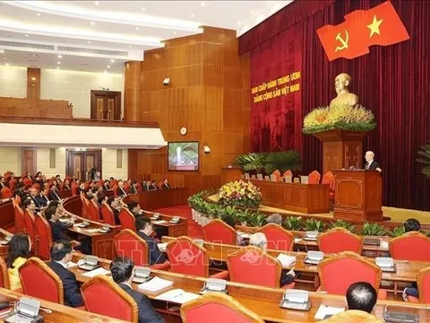 Ban chấp hành Trung ương Đảng để 2 ông Phạm Bình Minh và Vũ Đức Đam thôi giữ chức vụ