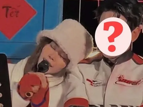 Nam Em tình tứ bên 1 sao nam điển trai hậu ồn ào tình cảm với Bạch Công Khanh, netizen nổ ra "khẩu chiến"