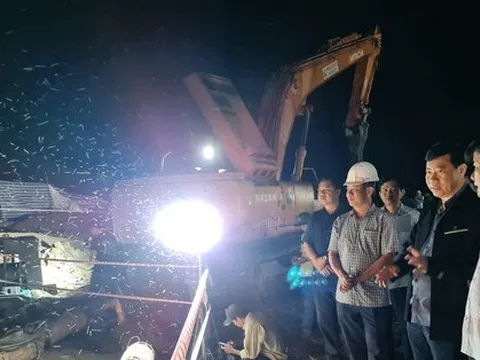 Điều thêm phương tiện vì giải cứu bé trai rơi xuống trụ bê tông 35m gặp khó