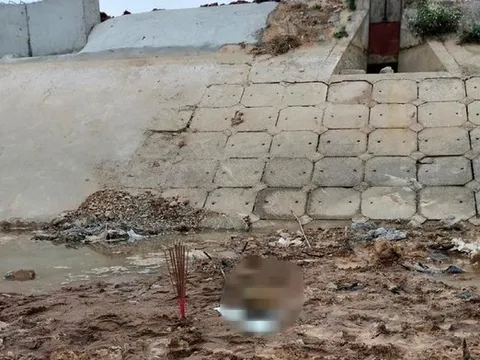 Phát hiện hộp sọ người nằm dưới đáy sông khi nước cạn