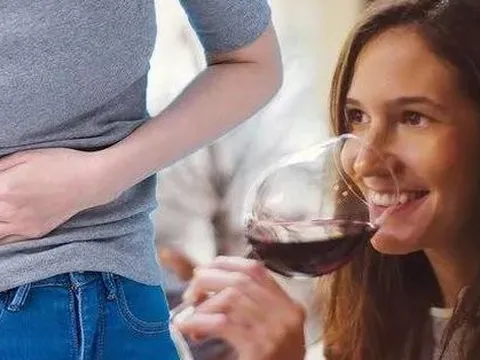 Dấu hiệu cảnh báo sớm cho thấy gan đang bị tổn thương do uống nhiều rượu bia