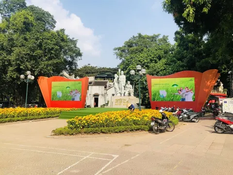 VIDEO: Phóng sự điều tra hoạt động quảng cáo ngoài trời ở Hà Nội