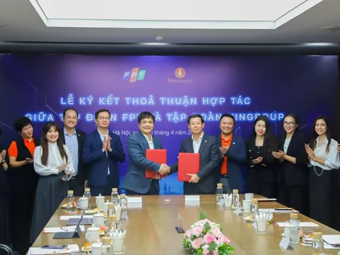 FPT hợp tác thúc đẩy chuyển đổi xanh toàn diện cùng Vingroup