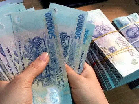 Hà Nội yêu cầu công khai phương án thưởng Tết 2025 trước kỳ nghỉ ít nhất 30 ngày
