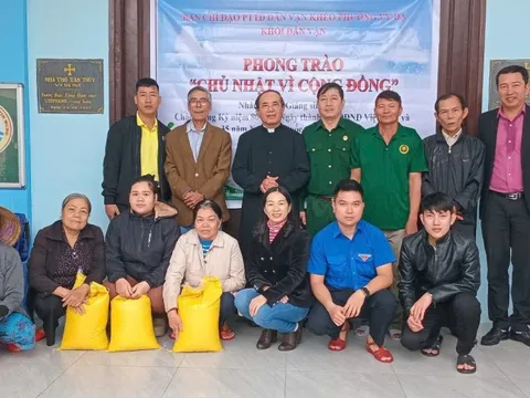 Nghĩa tình với bà con công giáo Huế trước thềm lễ Giáng sinh