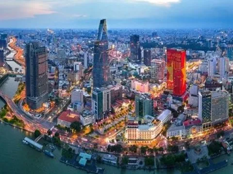 Kinh tế Việt Nam tăng trưởng cao nhờ động lực đầu tư và tiêu dùng