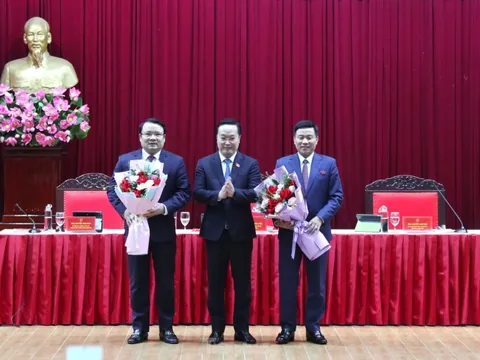 Nghệ An có thêm hai Phó Chủ tịch UBND tỉnh