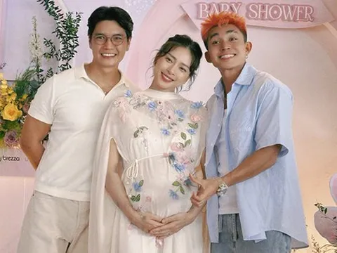 Mẹ bầu U50 Ngô Thanh Vân đẹp rạng ngời trong tiệc mừng trước ngày "vượt cạn", dân tình thắc mắc Baby Shower là gì?