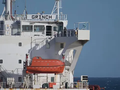 Châu Âu siết “hạm đội bóng tối”, 14 nước đồng loạt ra tay