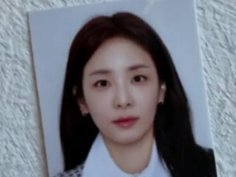 Mỹ nhân 4x là biểu tượng hack tuổi của Hàn Quốc, hậu tăng cân khoe ảnh thẻ nhìn khó tin