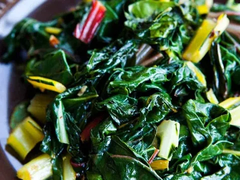 Loại rau tốt bậc nhất thế giới, là "khắc tinh" của tế bào ung thư còn tốt cho đường huyết, chắc khoẻ xương: Việt Nam có bán