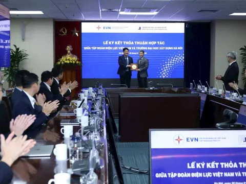 Ngôi trường là “cái nôi” đào tạo kỹ sư hàng đầu Việt Nam được EVN “chọn mặt gửi vàng”, cùng bắt tay thực hiện kế hoạch rót 130.000 tỷ/năm