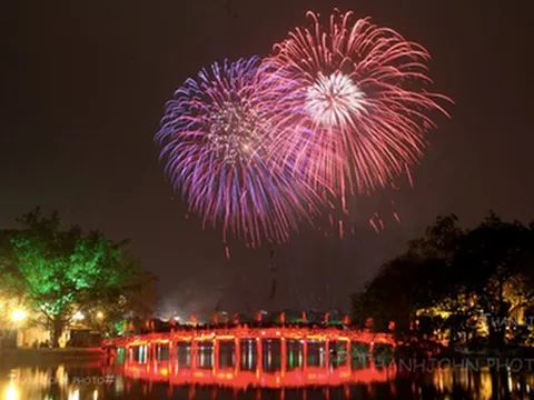 Đêm Giao thừa Bính Ngọ 2026, Hà Nội bố trí 34 trận địa pháo hoa ở nhiều quận, huyện