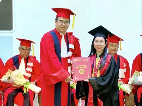 Rộ quảng cáo ôn thi bác sĩ nội trú, ĐH Y Dược TPHCM cảnh báo