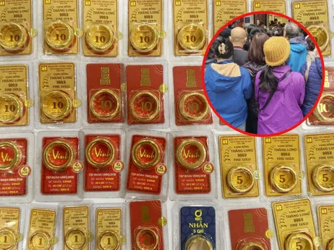 Vay tiền “đu đỉnh” vàng, người đàn ông ở Hà Nội lỗ nặng, vợ chồng cãi nhau suốt ngày