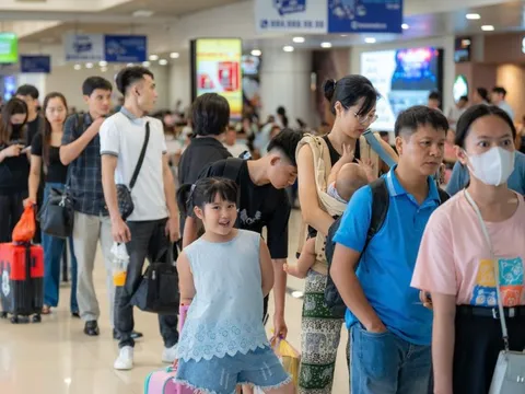 Sân bay Tân Sơn Nhất cao điểm Tết: Những lưu ý quan trọng cho hành khách đi máy bay
