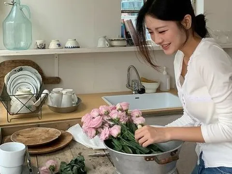 Lương 8 triệu/tháng nhưng nợ 500 triệu: Khi "cái nghèo được trau chuốt" âm thầm rút cạn tài chính của phụ nữ