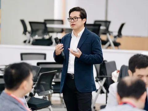 Giáo sư Việt đầu tiên nhận giải thưởng danh giá ngành thống kê, AI toàn cầu