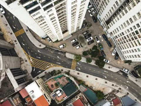 Cận cảnh 'đường cong mềm mại' vừa thông xe, gỡ điểm nóng giao thông vùng lõi Vĩnh Tuy