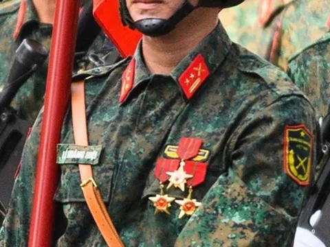 Thượng úy Lê Hoàng Hiệp chiến thắng đề cử Young Face tại WeChoice Awards 2025