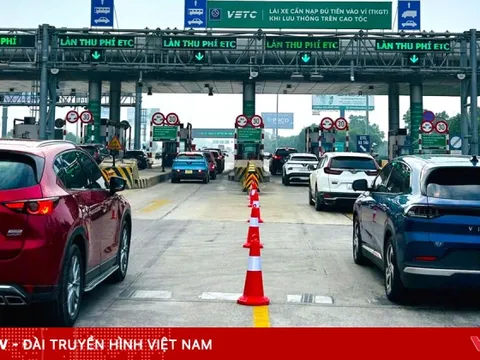 Lưu thông qua trạm thu phí dịp Tết Bính Ngọ: Những quy định chủ xe cần lưu ý để tránh bị xử phạt