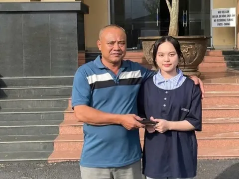 Hai cô gái xinh đẹp ở Quảng Trị có hành động đẹp