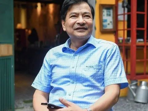 Nam NSND được con riêng của vợ 2 gọi là “ba”, hạnh phúc bên người vợ thật thà, ngây ngô trong căn hộ 150m2.