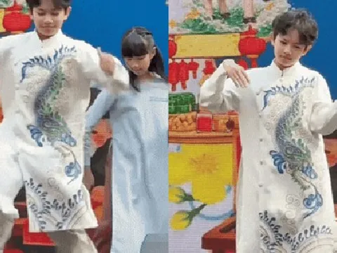 Quý tử nhà Khánh Thi - Phan Hiển sáng bừng sân khấu đón Tết, đúng đẳng cấp của thiếu niên 2 lần vô địch thế giới