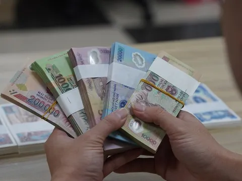 Đổi tiền mới chơi Tết 2026, cẩn trọng kẻo mất oan đến 40 triệu đồng