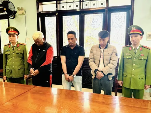 Ra quyết định bắt tạm giam Giám đốc Trần Hải Sinh SN 1960 và thuộc cấp