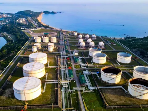 Vận hành tối ưu Nhà máy Lọc dầu Dung Quất, bảo đảm nguồn cung xăng dầu dịp Tết